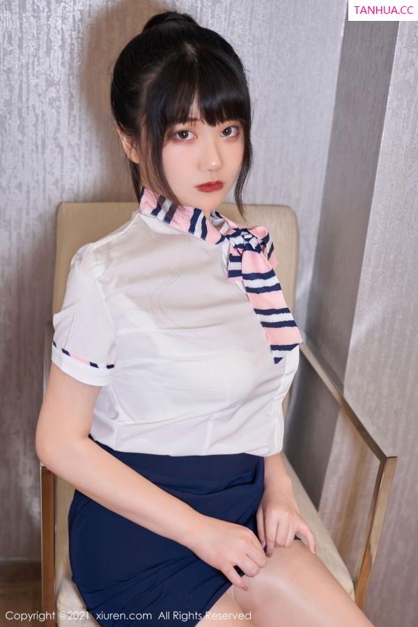 夏可馨  甜美可人夏可馨 职业制服甜美可人第49张图片
